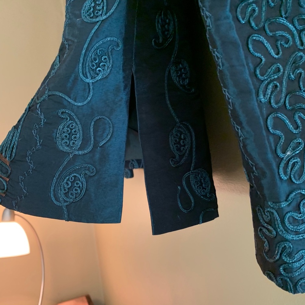 Silk Embroidered Jacket - Picture 8 of 8